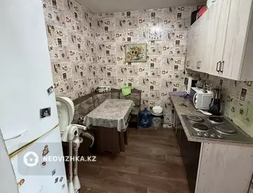 2-комнатная квартира, этаж 1 из 2, 38 м²