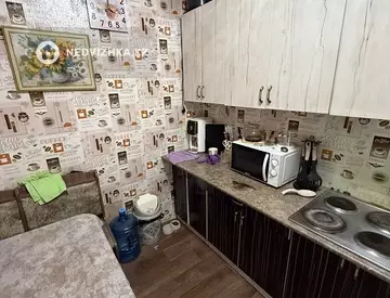 2-комнатная квартира, этаж 1 из 2, 38 м²