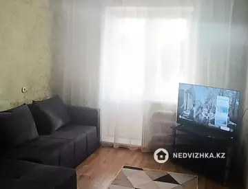 3-комнатная квартира, этаж 4 из 9, 64 м²