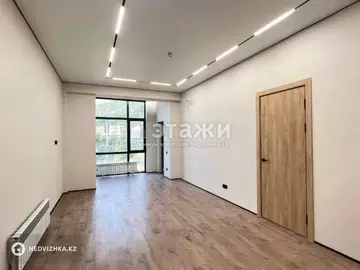 2-комнатная квартира, этаж 3 из 3, 61 м²