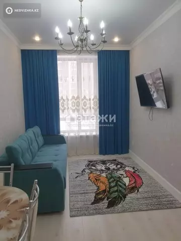 2-комнатная квартира, этаж 3 из 12, 40 м²