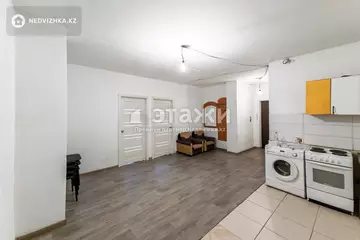 56.1 м², 3-комнатная квартира, этаж 13 из 13, 56 м², изображение - 4