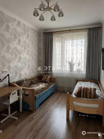 3-комнатная квартира, этаж 5 из 6, 76 м²