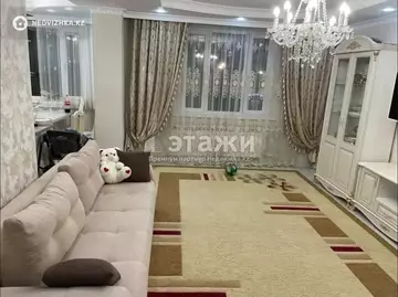 4-комнатная квартира, этаж 3 из 14, 101 м²