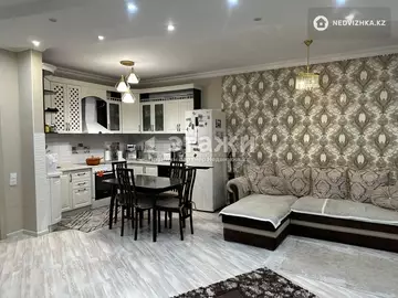 3-комнатная квартира, этаж 4 из 7, 81 м²