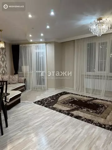 3-комнатная квартира, этаж 4 из 7, 81 м²