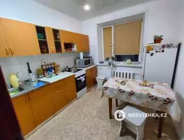 2-комнатная квартира, этаж 6 из 6, 51 м²