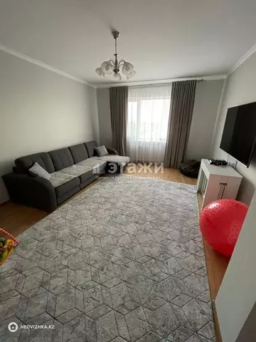 2-комнатная квартира, этаж 7 из 18, 67 м²