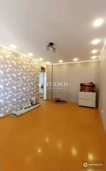 2-комнатная квартира, этаж 5 из 10, 72 м²