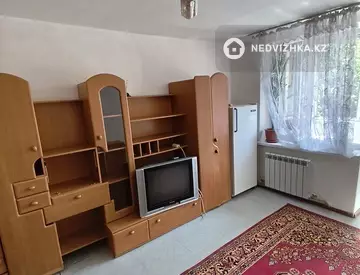 1-комнатная квартира, этаж 4 из 4, 25 м²