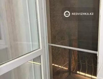 70.3 м², 2-комнатная квартира, этаж 2 из 10, 70 м², изображение - 13