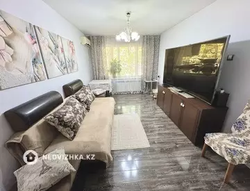 3-комнатная квартира, этаж 1 из 4, 62 м²