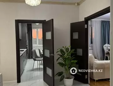 3-комнатная квартира, этаж 13 из 14, 100 м²