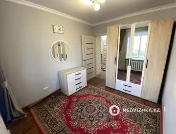 3-комнатная квартира, этаж 3 из 5, 63 м²