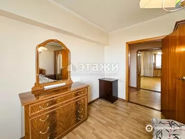 2-комнатная квартира, этаж 4 из 6, 63 м²