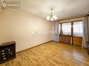 2-комнатная квартира, этаж 4 из 6, 63 м²