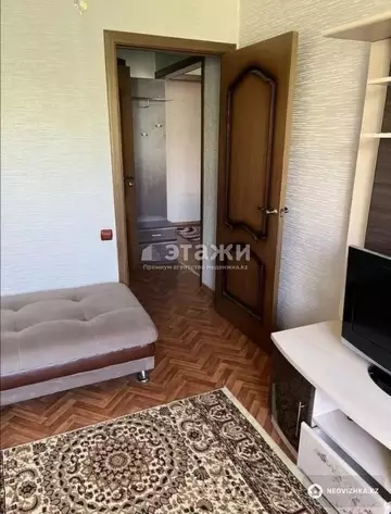 4-комнатная квартира, этаж 4 из 5, 86 м²