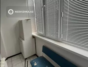 3-комнатная квартира, этаж 1 из 5, 70 м²