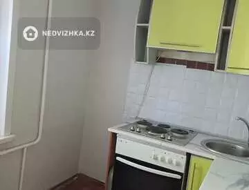 3-комнатная квартира, этаж 4 из 5, 60 м²