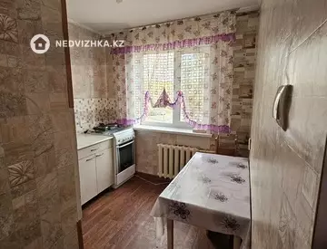 3-комнатная квартира, этаж 2 из 5, 56 м²
