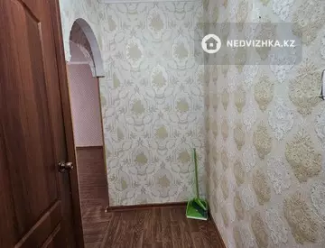 3-комнатная квартира, этаж 2 из 5, 56 м²