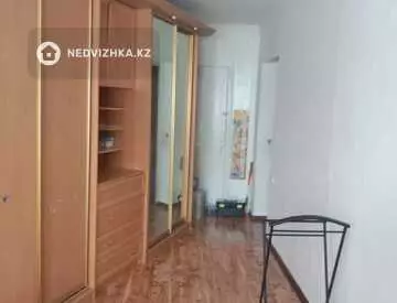 4-комнатная квартира, этаж 7 из 9, 82 м²