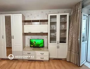 1-комнатная квартира, этаж 2 из 11, 33 м²