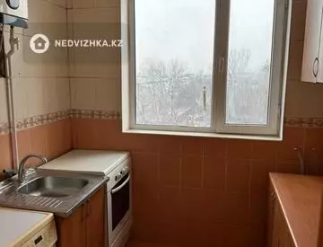 3-комнатная квартира, этаж 4 из 5, 68 м²