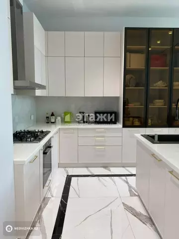 592 м², 8-комнатный дом, 16 соток, 592 м², изображение - 6