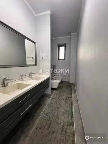 585 м², 7-комнатный дом, 10 соток, 585 м², изображение - 4