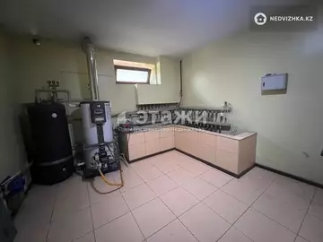 585 м², 7-комнатный дом, 10 соток, 585 м², изображение - 27