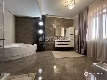 585 м², 7-комнатный дом, 10 соток, 585 м², изображение - 32