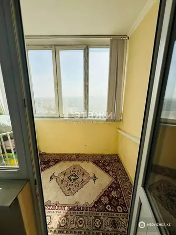 2-комнатная квартира, этаж 14 из 16, 93 м²