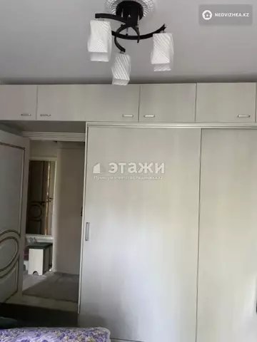 3-комнатная квартира, этаж 3 из 5, 56 м²