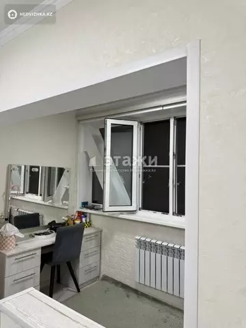 3-комнатная квартира, этаж 1 из 9, 71 м²