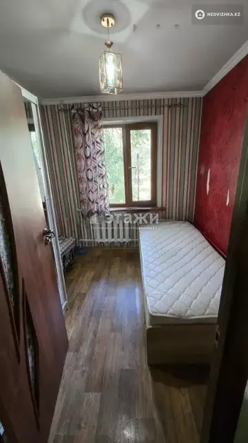 2-комнатная квартира, этаж 3 из 5, 36 м²