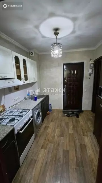 2-комнатная квартира, этаж 3 из 5, 36 м²