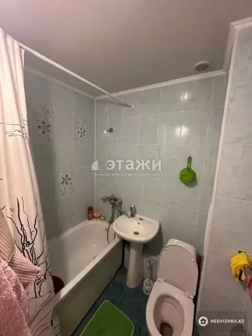 32-комнатная квартира, этаж 3 из 4, 6 м²