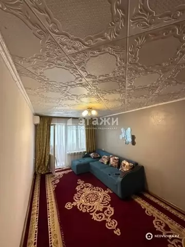 32-комнатная квартира, этаж 3 из 4, 6 м²