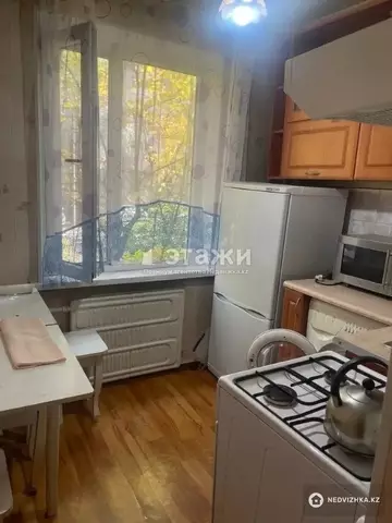1-комнатная квартира, этаж 2 из 5, 33 м²