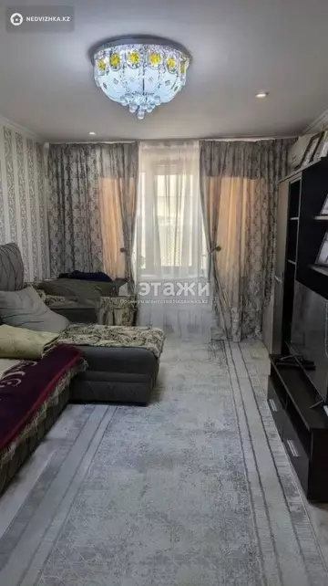 60-комнатная квартира, этаж 1 из 6, 60 м²