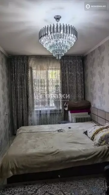 60-комнатная квартира, этаж 1 из 6, 60 м²
