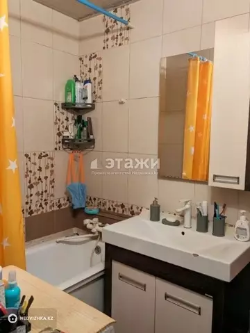 60-комнатная квартира, этаж 1 из 6, 60 м²