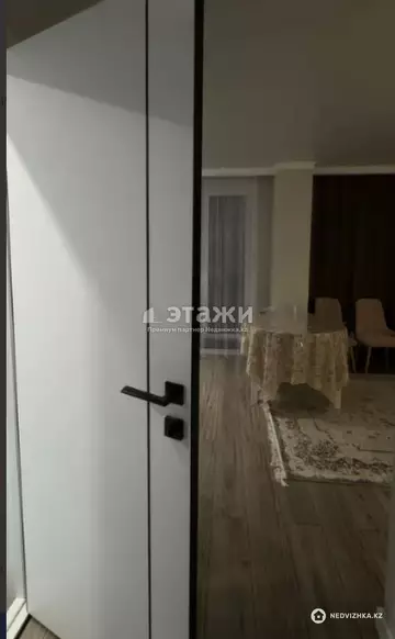 1-комнатная квартира, этаж 8 из 13, 44 м²