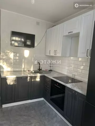 3-комнатная квартира, этаж 4 из 9, 74 м²