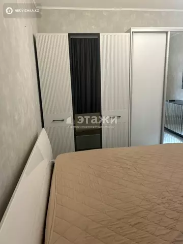 3-комнатная квартира, этаж 4 из 9, 74 м²
