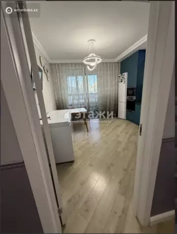 4-комнатная квартира, этаж 4 из 8, 115 м²