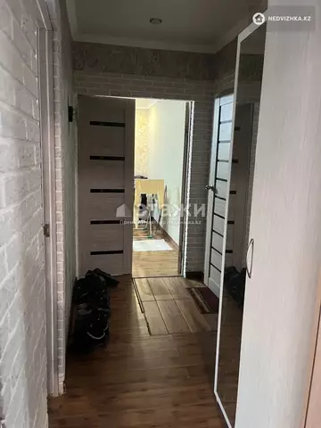 2-комнатная квартира, этаж 9 из 9, 57 м²