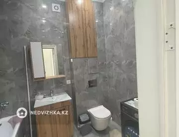 2-комнатная квартира, этаж 6 из 9, 58 м², на длительный срок