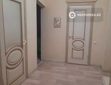 2-комнатная квартира, этаж 3 из 6, 56 м²